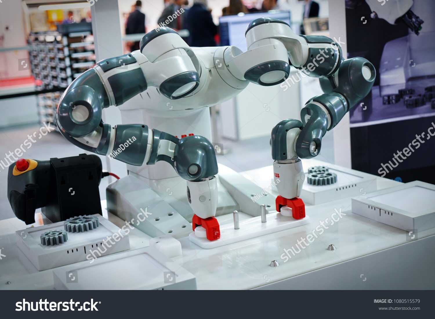 roboty współpracujące